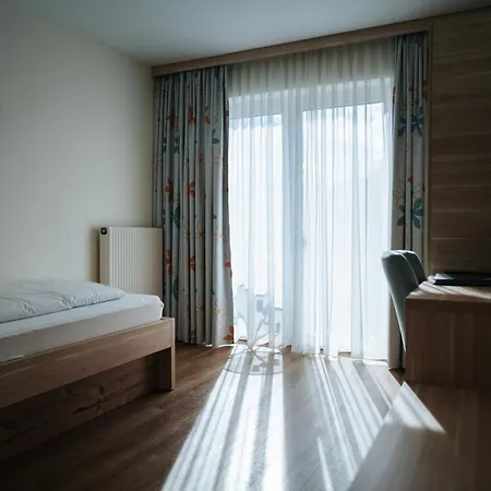 Hotell Pirkdorfer