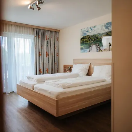 Hotell Pirkdorfer 3*
