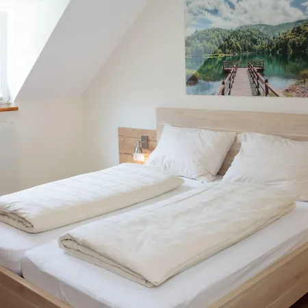 酒店 Pirkdorfer 3*