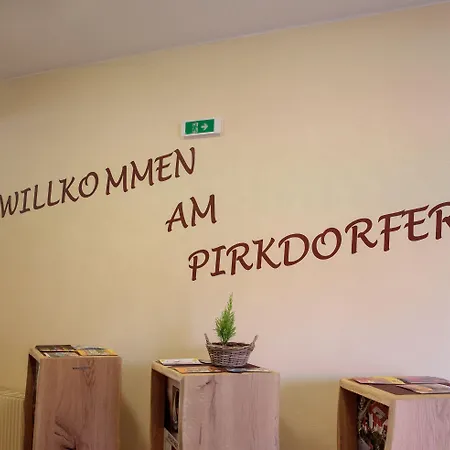 酒店 Pirkdorfer 3*