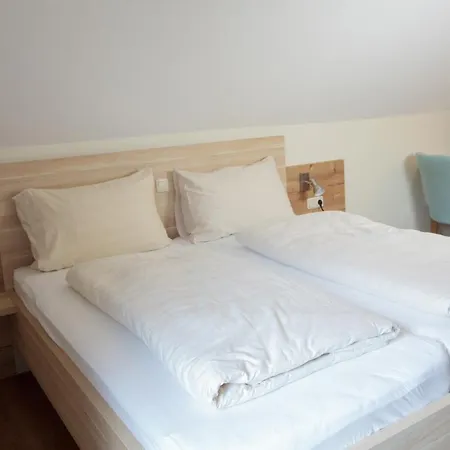 Pirkdorfer Hotell 3*