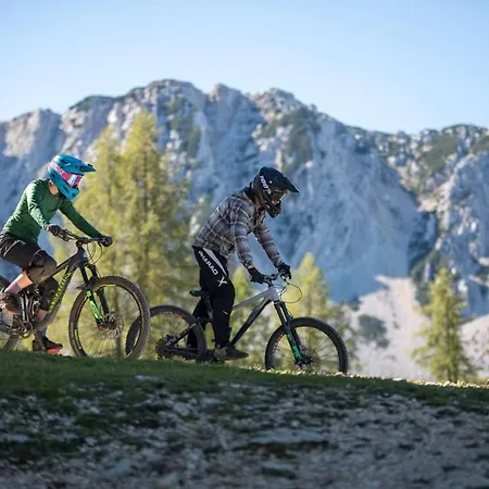 Pirkdorfer 3* Smihel nad Pliberkom